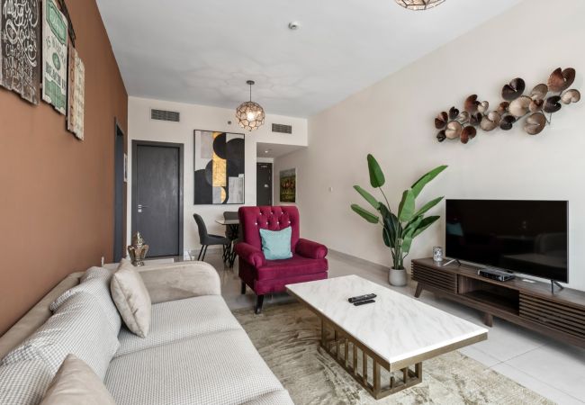 Apartment in Dubai - Modern Spacious 1 Bedroom in Business Bay