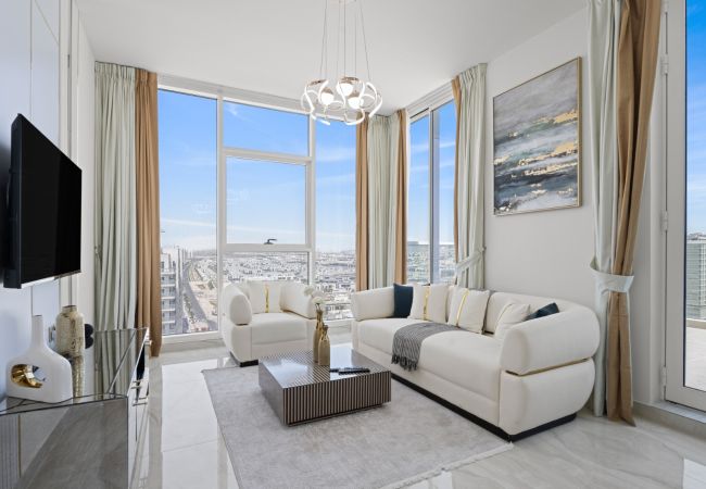 Apartment in Dubai - Velvet Luxe | 1BR w Private Pool in Gemz-15