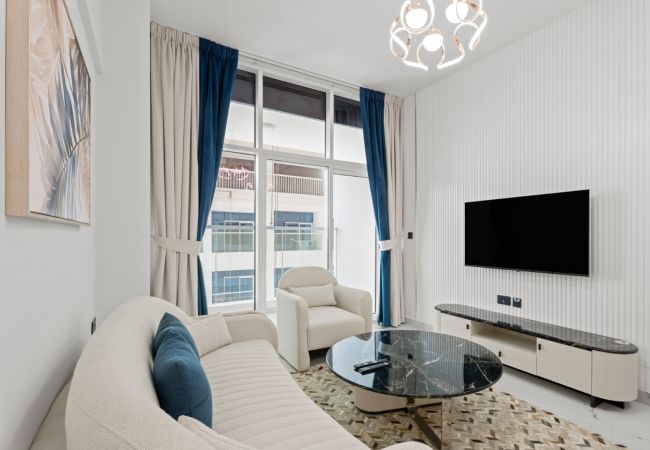 Apartment in Dubai - Opalz Grandeur Retreat | 2BDR w Mini Pool-06