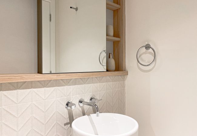 Apartment in Dubai - Elegant 1BDR in MBR city with Pool View Apartment in Dubai - Elegant 1BDR in MBR city with Pool View