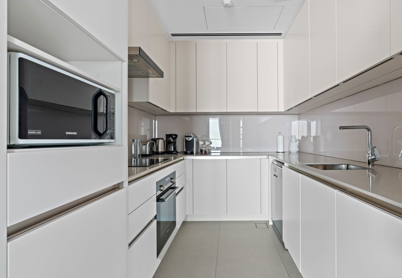 Apartment in Dubai - Stylish Elegant 1Bedroom in Address Beach JBR