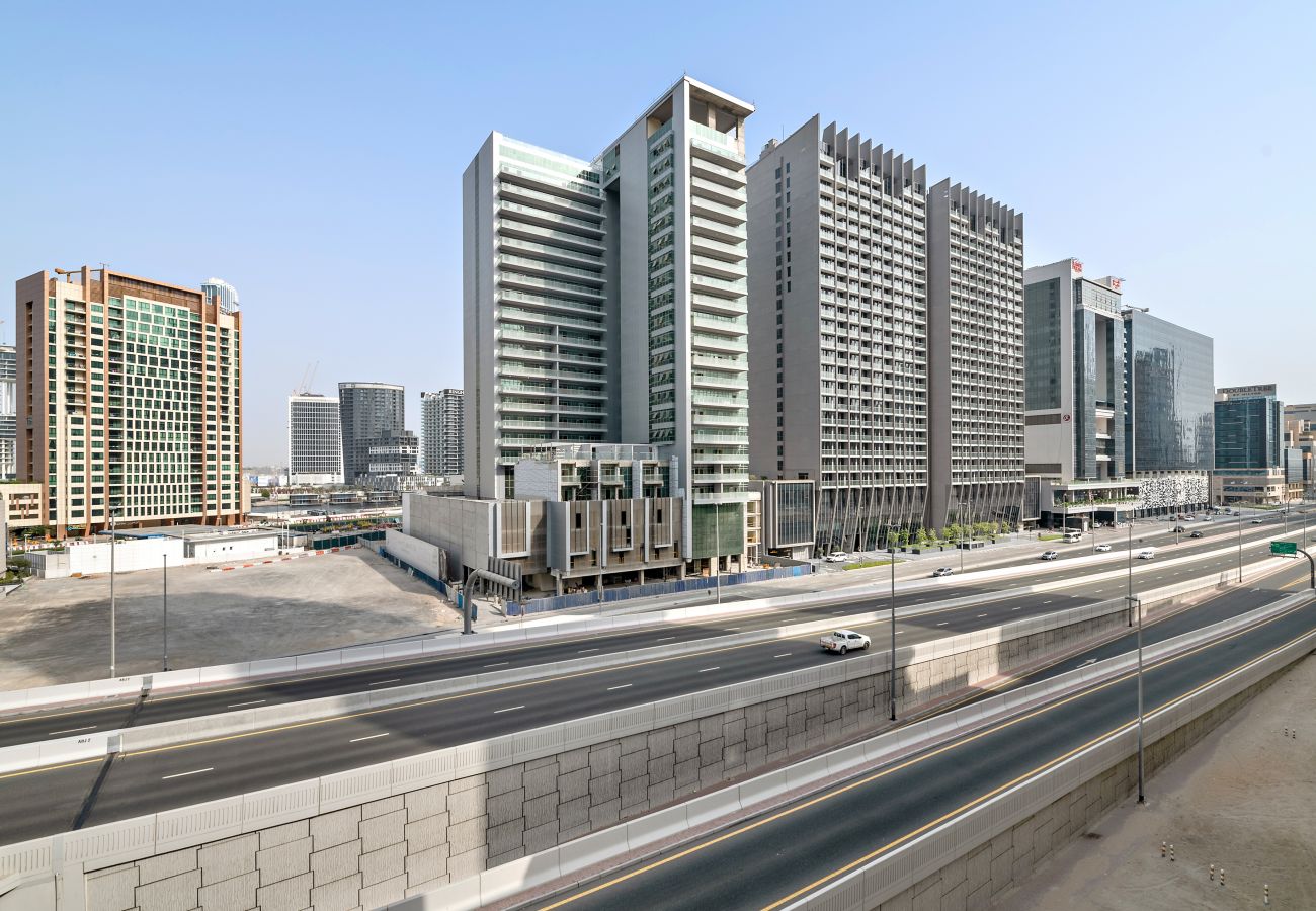 Apartment in Dubai - Immaculate 1BDR Unit -Burj Views, Downtown