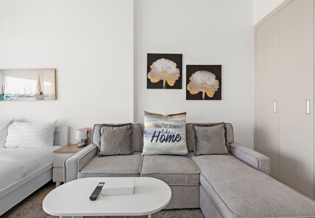 Studio in Dubai - Spacious Studio w Sofa Bed|Sleeps 4| in JVC Studio in Dubai - Spacious Studio w Sofa Bed|Sleeps 4| in JVC