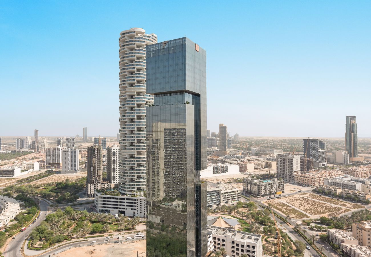 Studio in Dubai - Spacious Studio With Sofa Bed in JVC