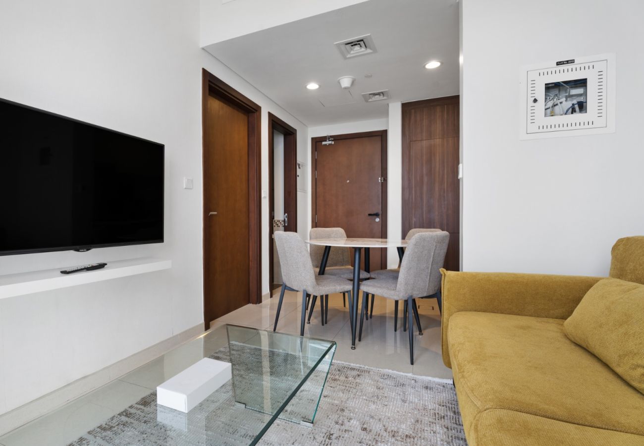 Apartment in Dubai - Charming 1BR with Sofa Bed in Reva Residence