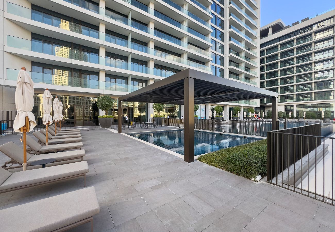 Apartment in Dubai - Charming 1BDR In Palace Residence-Creek Harbor