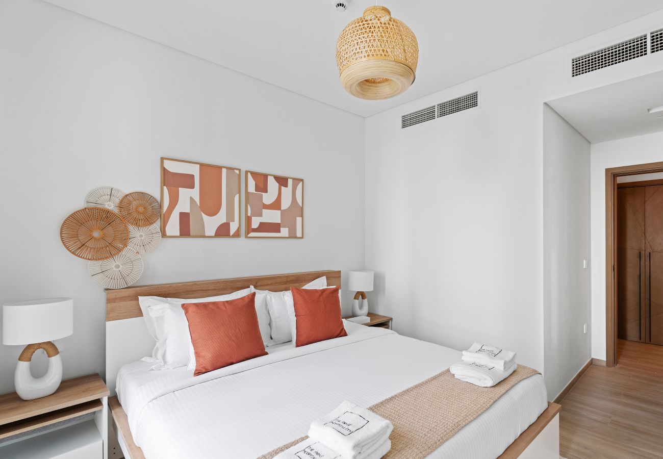 Apartment in Dubai - Charming 1BDR In Palace Residence-Creek Harbor