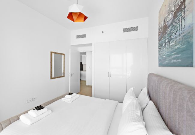 Apartment in Dubai - Chic & Classic 1BDR  In Downtown Views-14 Apartment in Dubai - Chic & Classic 1BDR  In Downtown Views-14