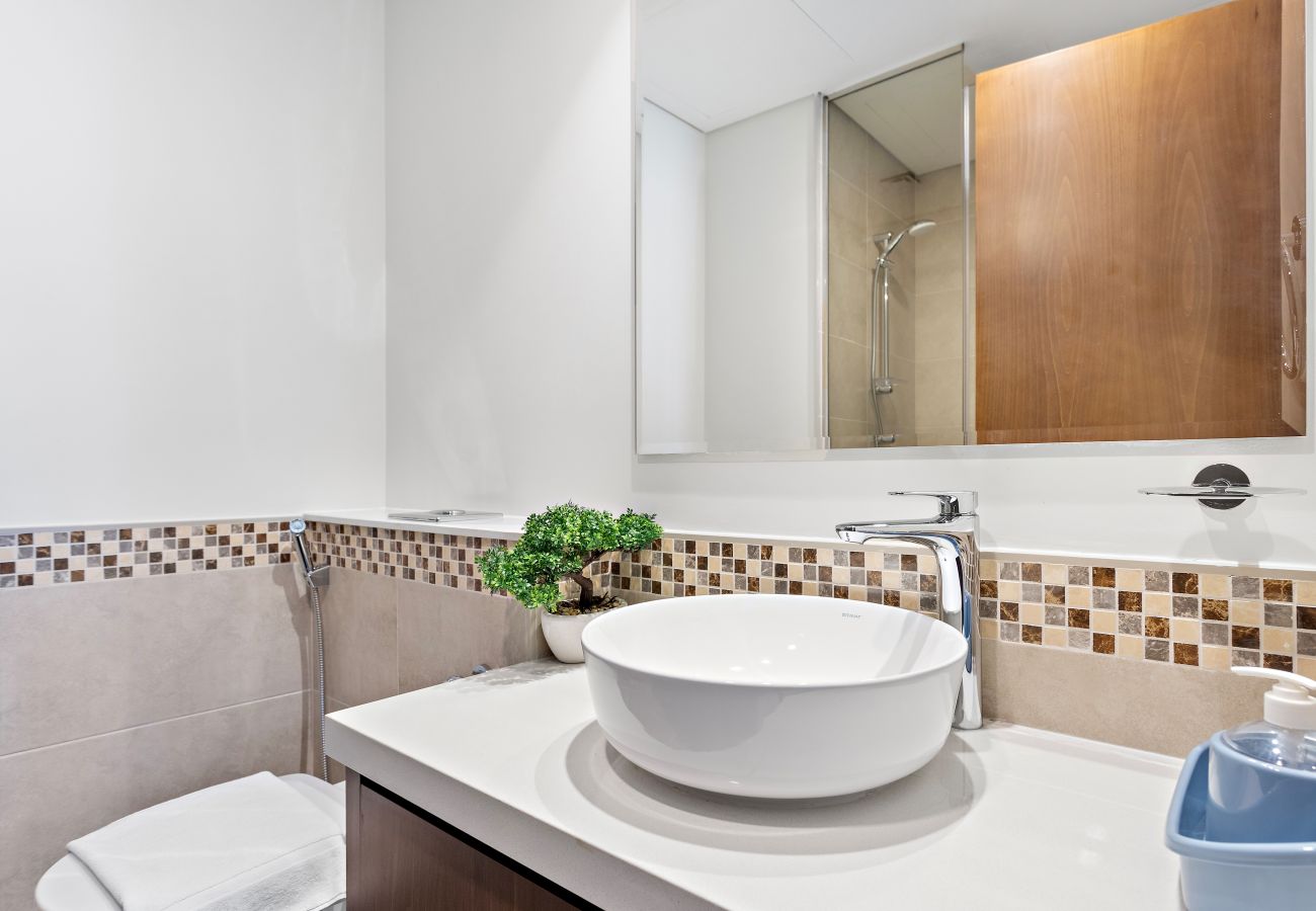 Apartment in Dubai - Stylish 2BDR in Vera Tower | Business Bay | 19