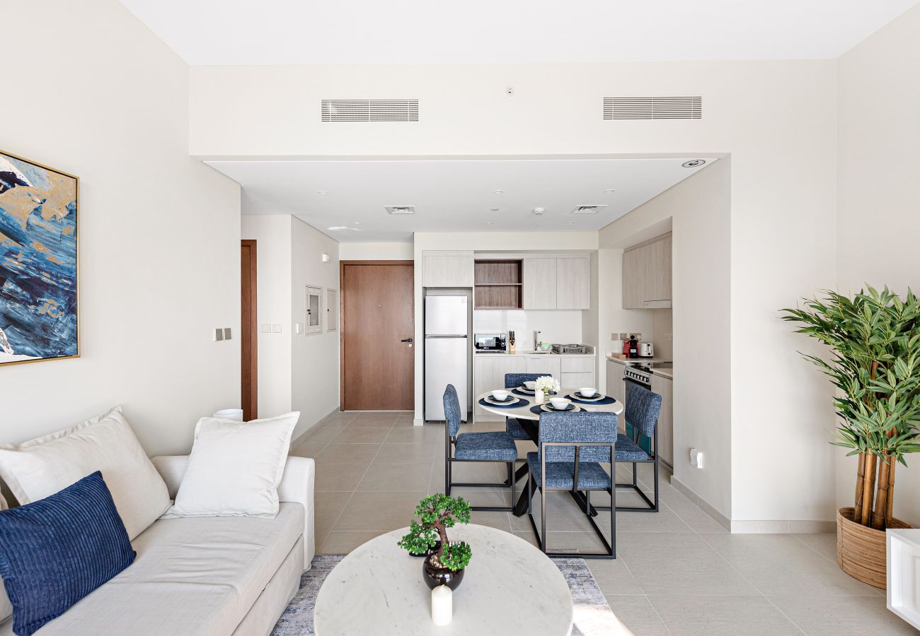 Apartment in Dubai - Bright & Airy 1-Bedroom Vida Residences