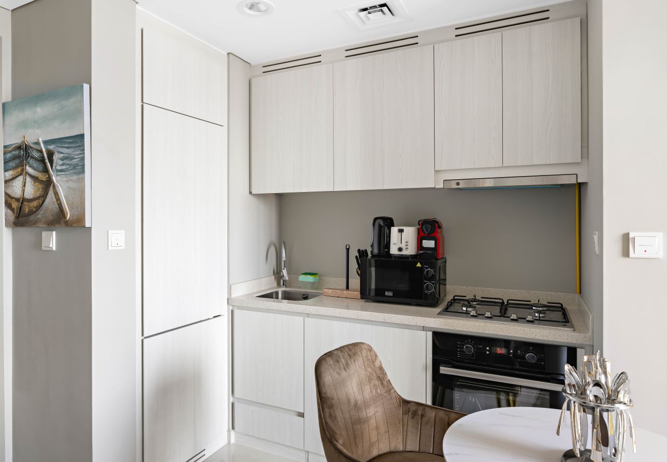 Apartment in Dubai - Premium 1 BDR in Zada Tower-Business Bay