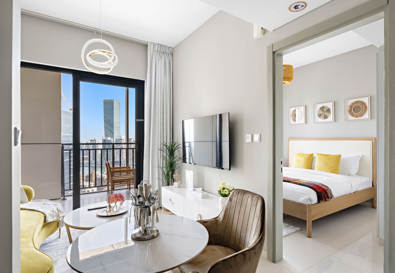 Apartment in Dubai - Premium 1 BDR in Zada Tower-Business Bay
