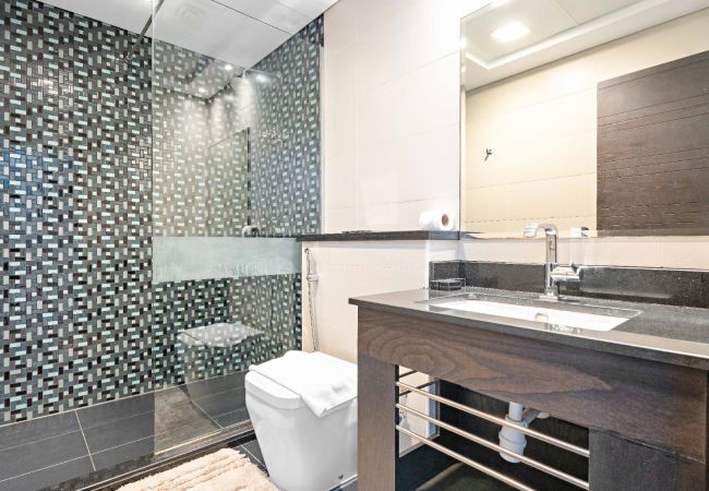 Apartment in Dubai - Luxurious High Flr 1BDR With Full Sea View-Cayan48 Apartment in Dubai - Luxurious High Flr 1BDR With Full Sea View-Cayan48