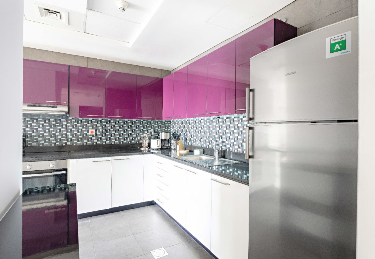 Apartment in Dubai - Luxurious High Flr 1BDR With Full Sea View-Cayan48