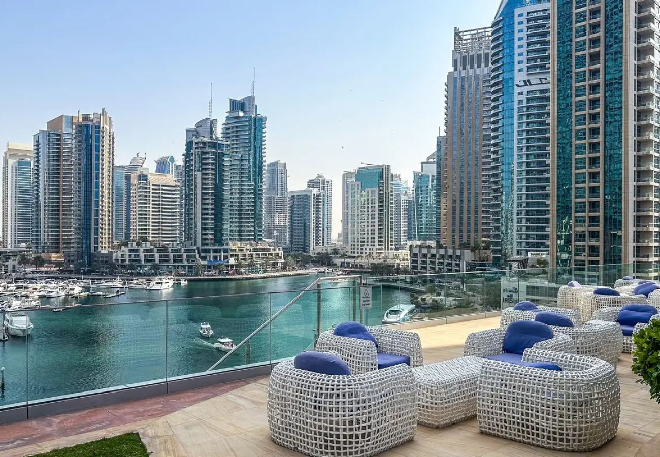 Apartment in Dubai - Luxurious High Flr 1BDR With Full Sea View-Cayan48