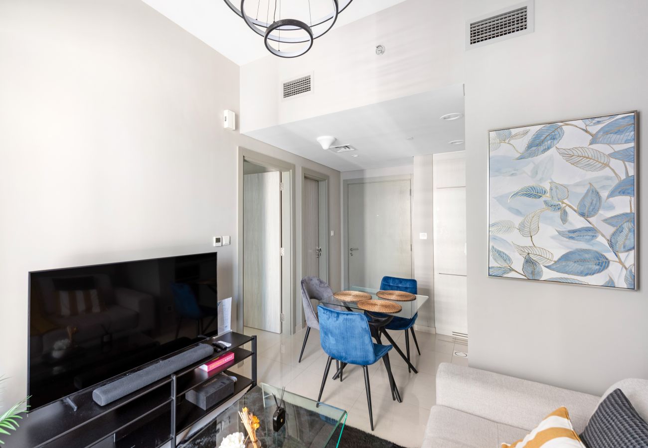 Apartment in Dubai - Luxurious 1BDR Zada Tower, Business Bay 12