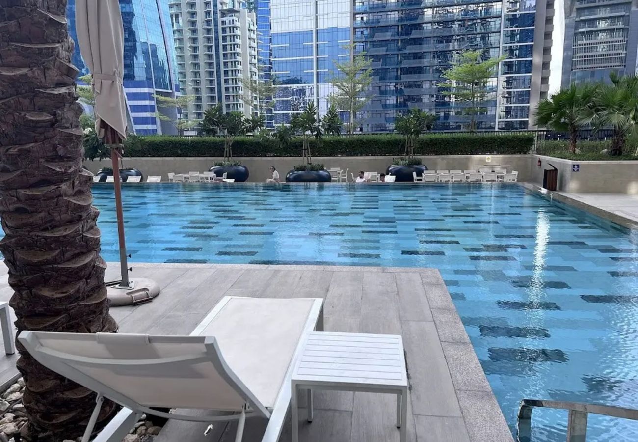 Apartment in Dubai - Luxurious 1BDR Zada Tower, Business Bay 12