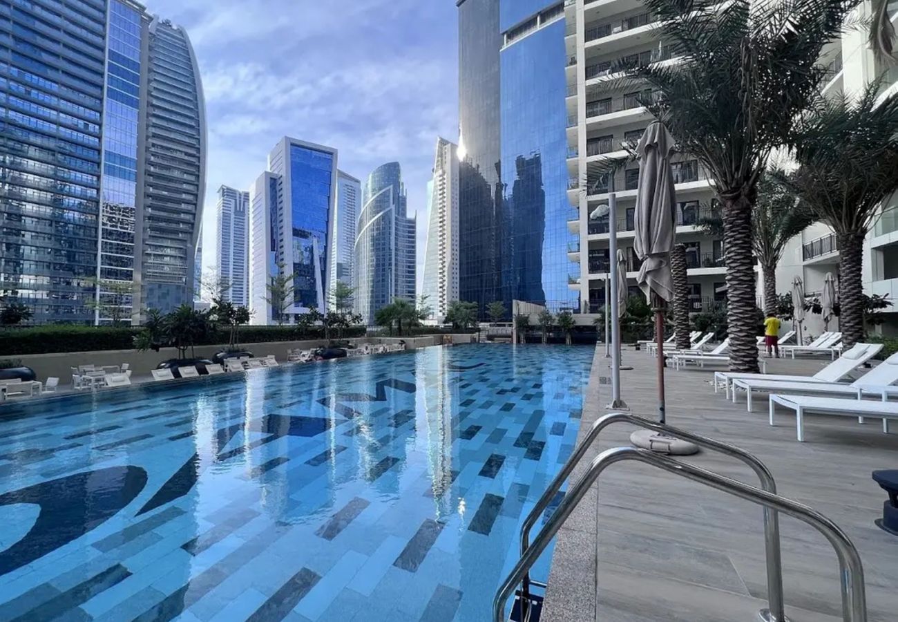Apartment in Dubai - Luxurious 1BDR Zada Tower, Business Bay 12