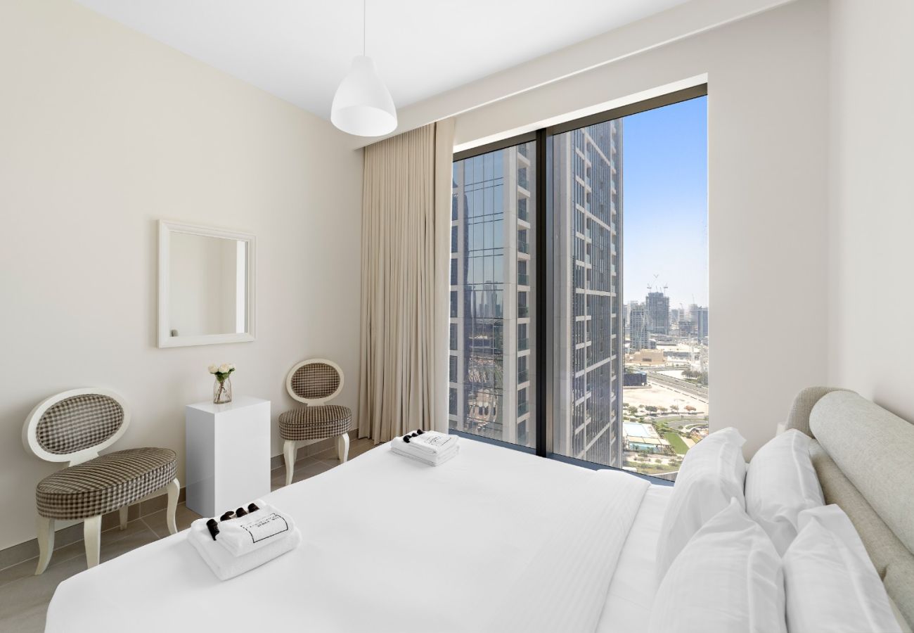 Apartment in Dubai - Stylish Luxurious 3BDR +1 GR  In Forte-Downtown