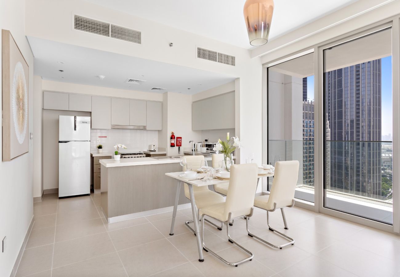 Apartment in Dubai - Stylish Luxurious 3BDR +1 GR  In Forte-Downtown