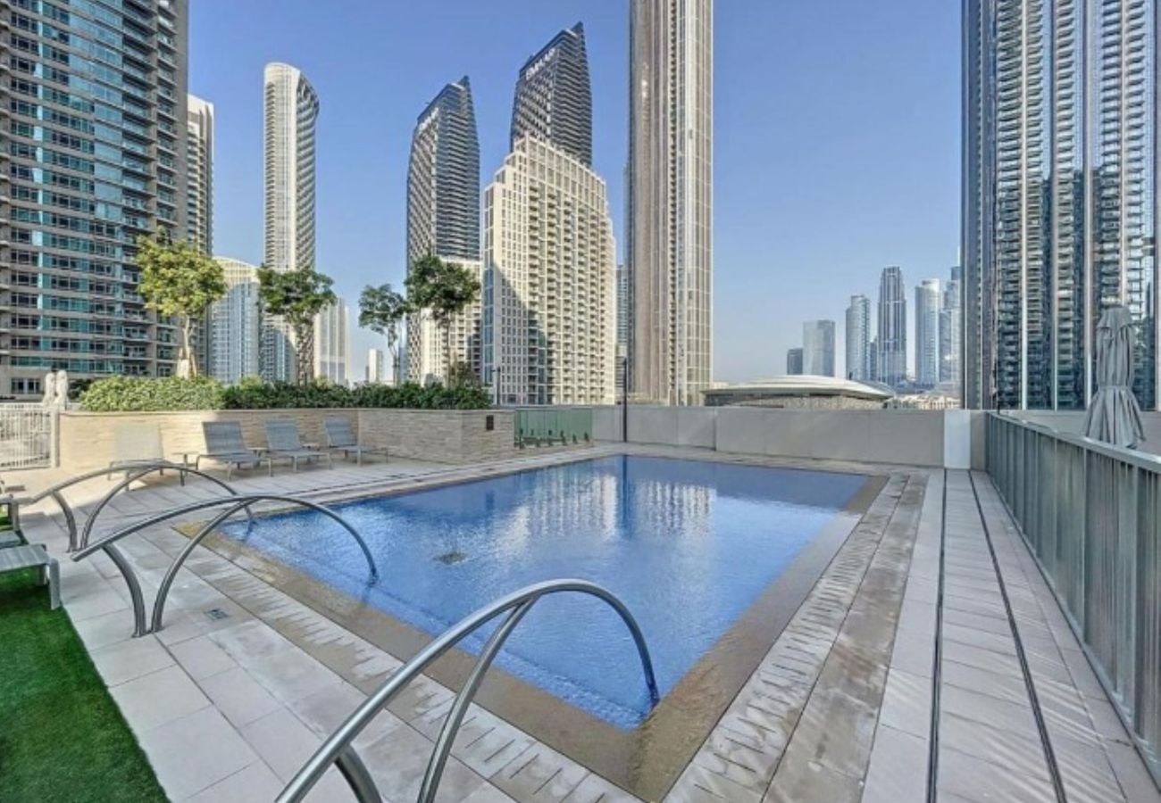 Apartment in Dubai - Stylish Luxurious 3BDR +1 GR  In Forte-Downtown