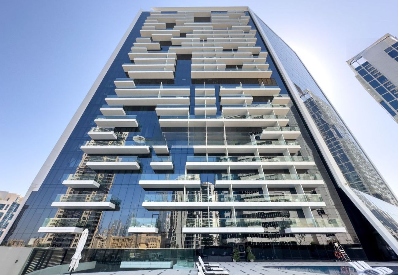 Studio in Dubai - Peaceful Studio Escape-Business Bay