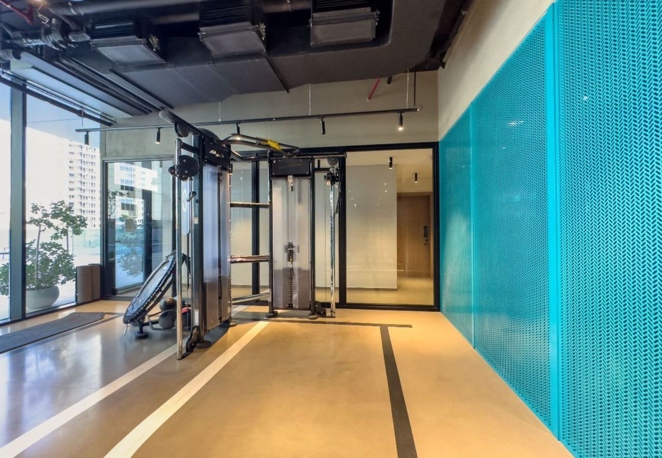 Studio in Dubai - Peaceful Studio Escape-Business Bay