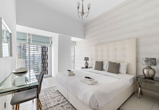 Apartment in Dubai - Vintage Charm 2BDR In Cayan Dubai Marina Apartment in Dubai - Vintage Charm 2BDR In Cayan Dubai Marina