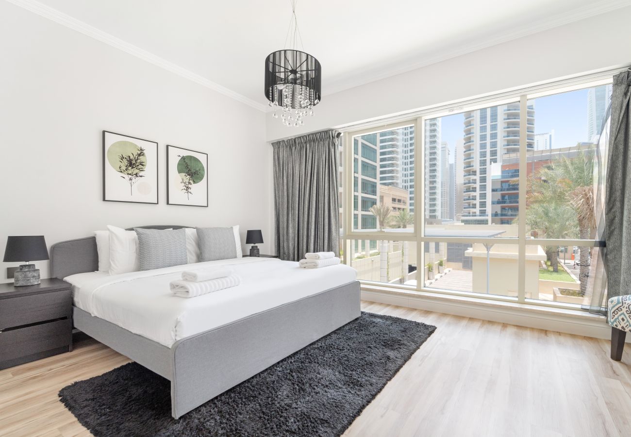 Apartment in Dubai - Beachfront Bliss 3BDR-Majara in Marina with Patio