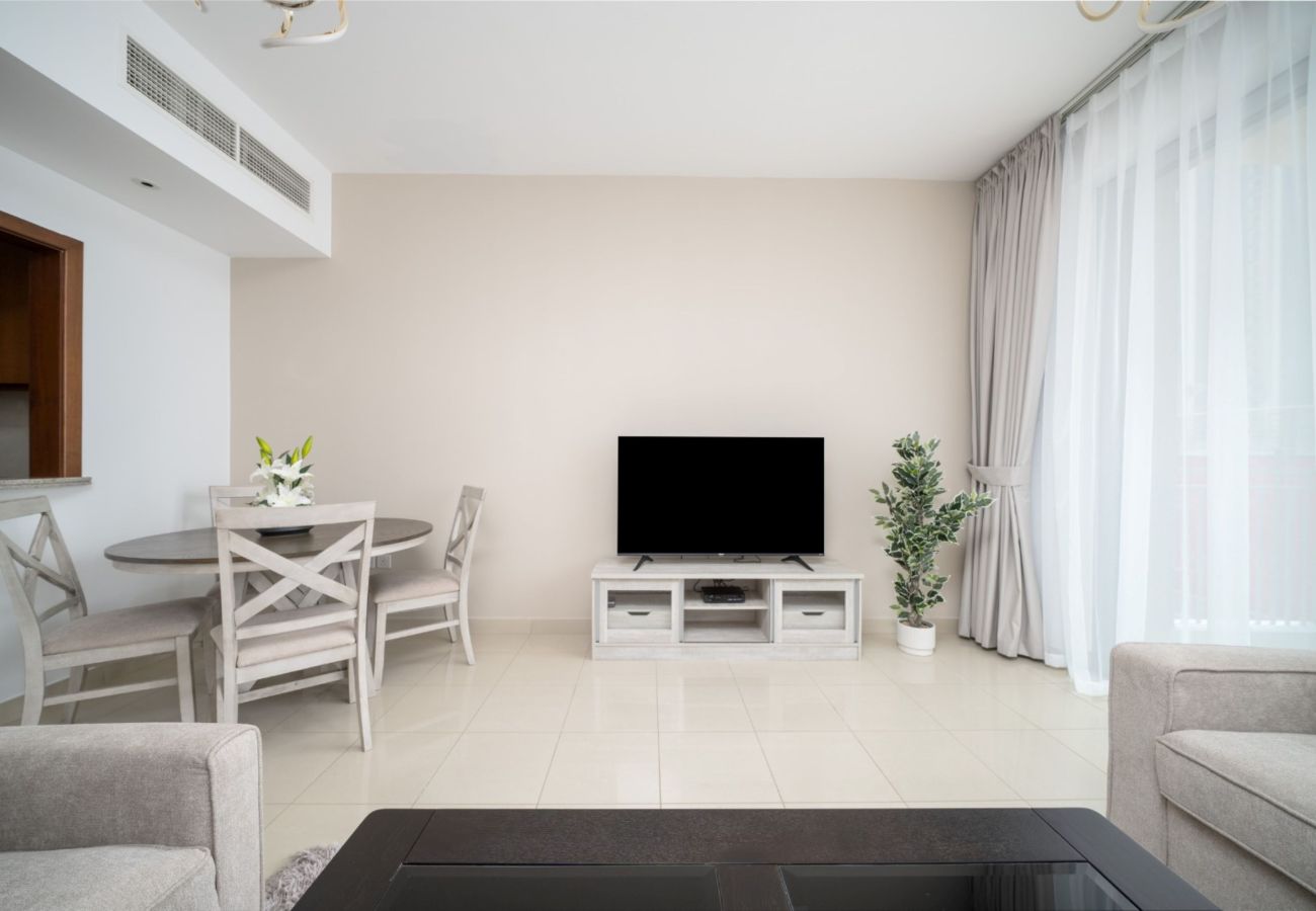 Apartment in Dubai - Premium Luxurious 1BDR In Downtown-Stand Point