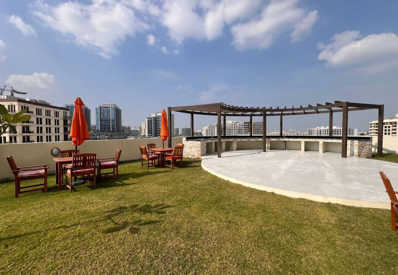 Studio in Dubai - Luxurious Haven: Studio In Jewelz-Arjan