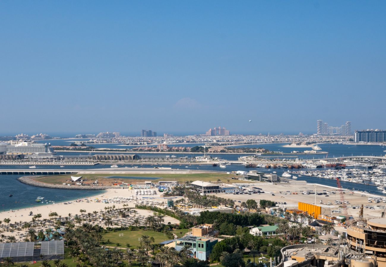 Apartment in Dubai - Vista Luxe: 2BR with Iconic Palm & JBR Views- 23