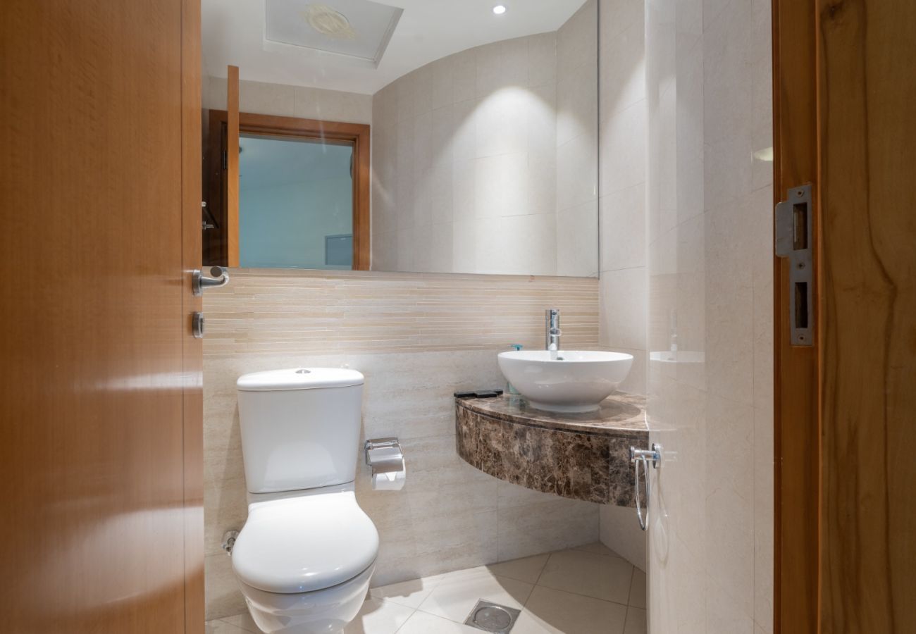 Apartment in Dubai - Vista Luxe: 2BR with Iconic Palm & JBR Views- 23