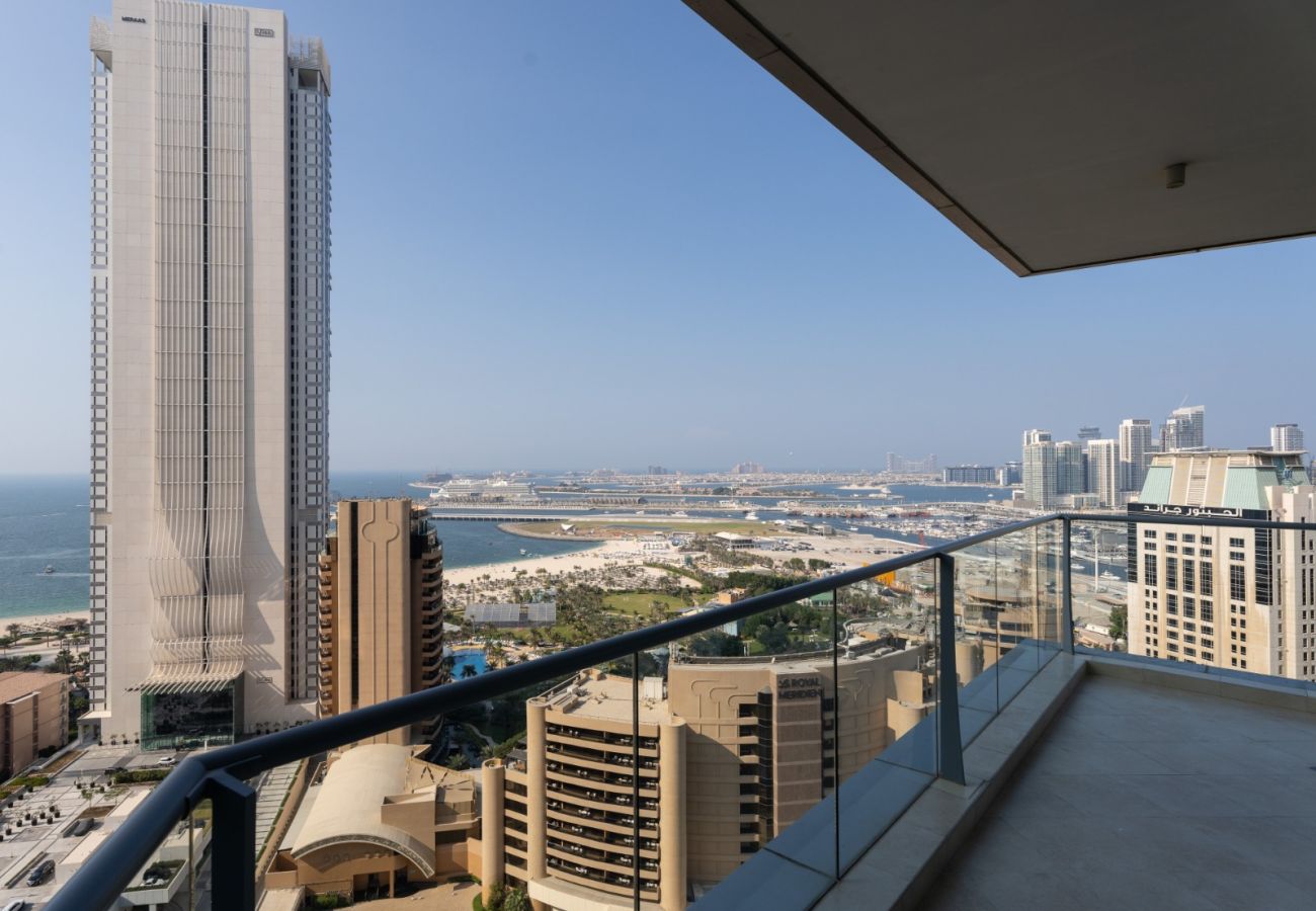 Apartment in Dubai - Vista Luxe: 2BR with Iconic Palm & JBR Views- 23