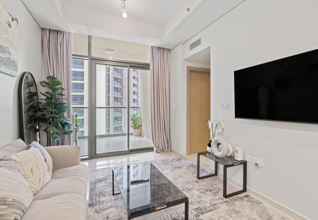 Apartment in Dubai - Sophisticated 2BDR In Aykon City Business Bay