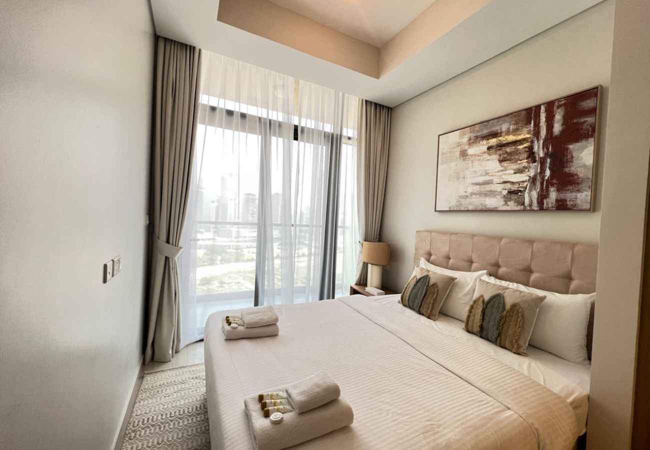Apartment in Dubai - Sophisticated 2BDR In Aykon City Business Bay