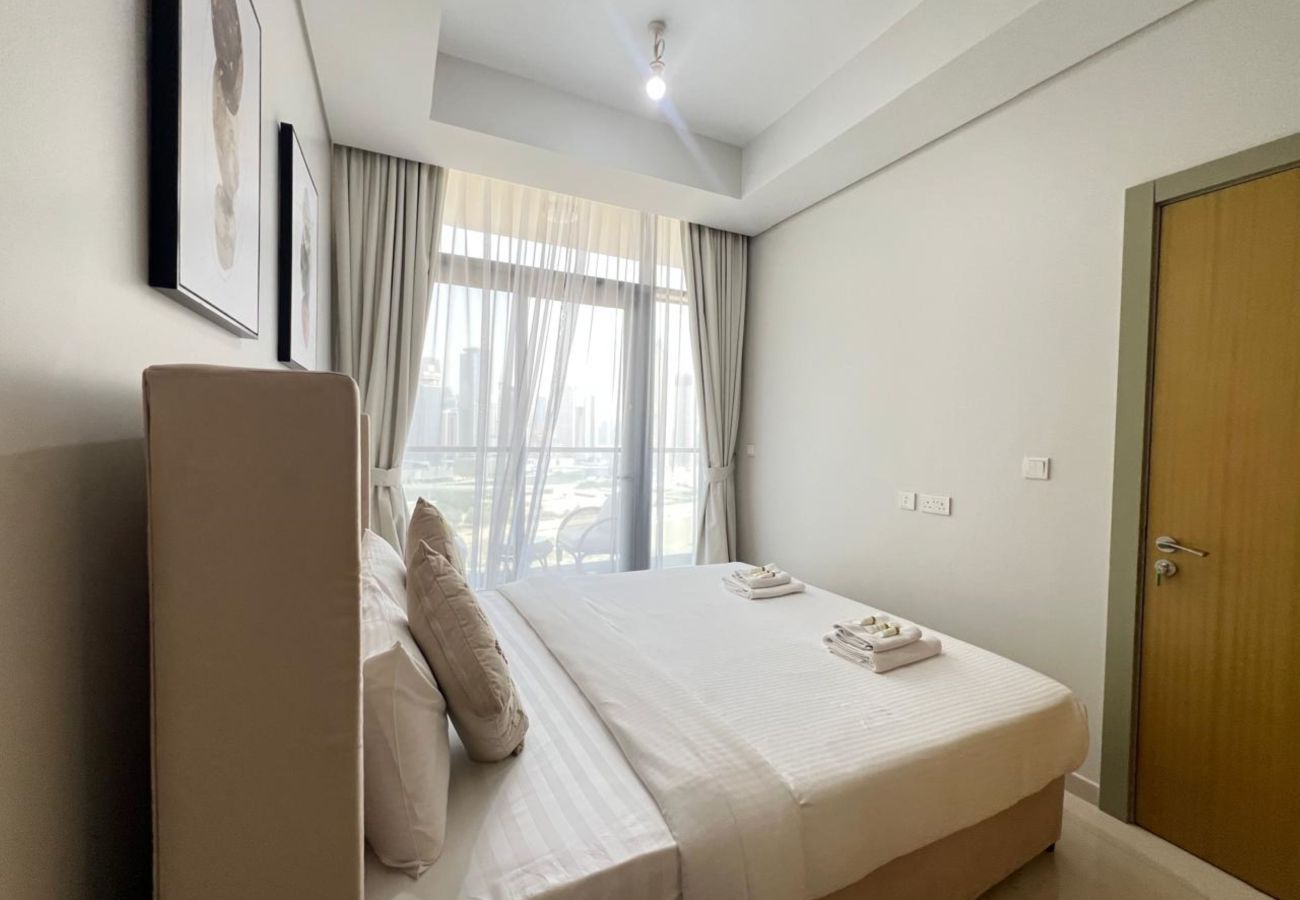 Apartment in Dubai - Sophisticated 2BDR In Aykon City Business Bay