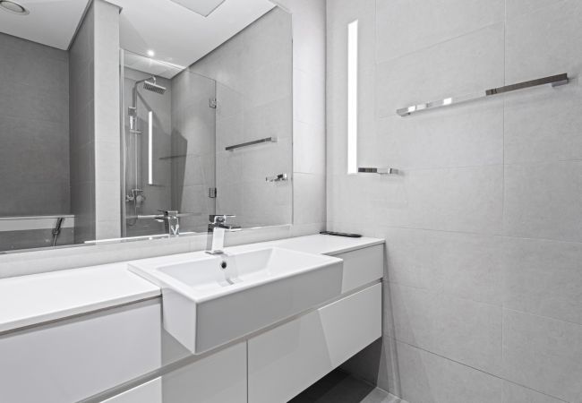 Apartment in Dubai - Stylish City Stay 2BDR + 1GR - Atria Business Bay Apartment in Dubai - Stylish City Stay 2BDR + 1GR - Atria Business Bay