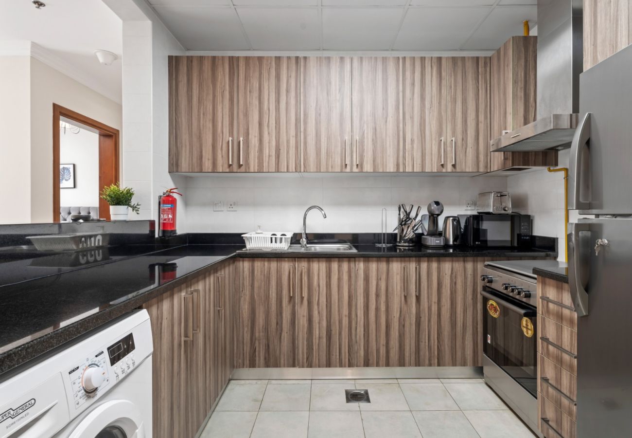 Apartment in Dubai - Urban Elegance: 1BDR in Dunya