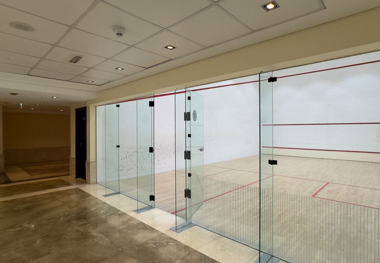 Apartment in Dubai - Horizon Bliss: 2BDR Getaway in Fairfield