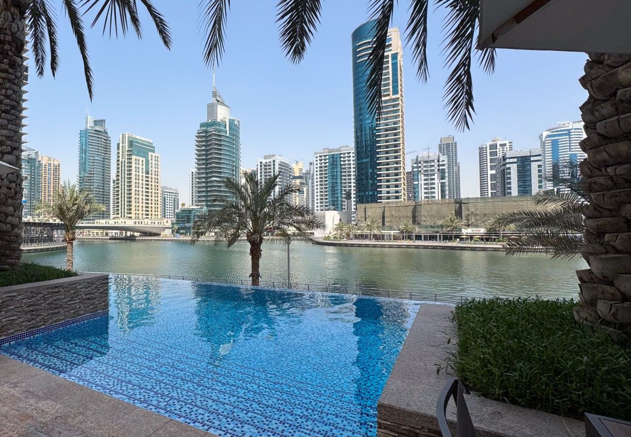 Apartment in Dubai - Horizon Bliss: 2BDR Getaway in Fairfield