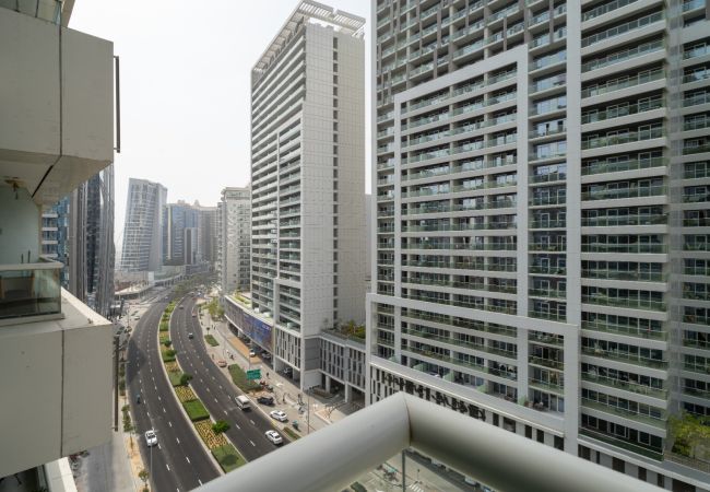 Studio in Dubai - Urban Cozy Studio in Damac Maison Canal View-04 Studio in Dubai - Urban Cozy Studio in Damac Maison Canal View-04