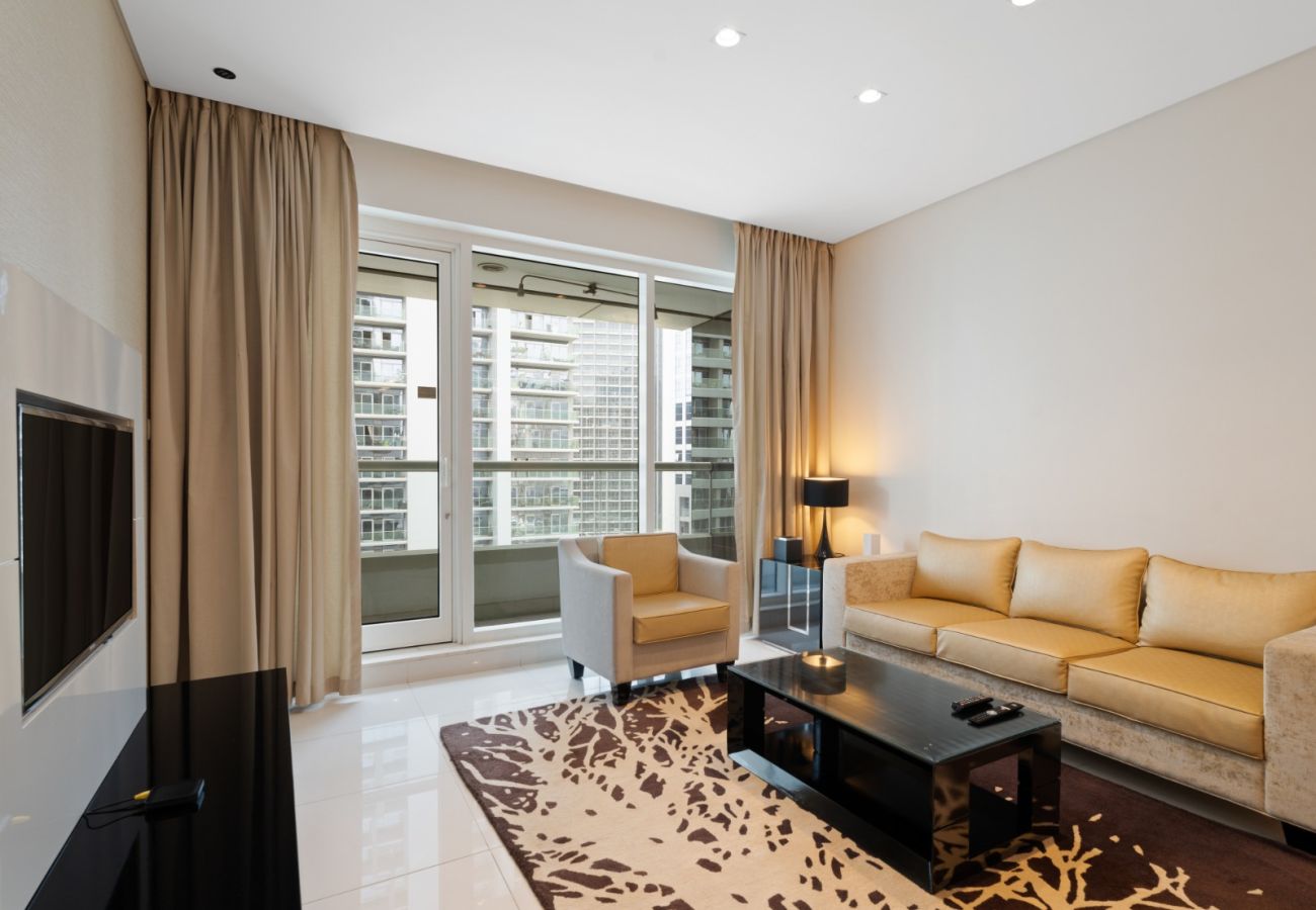 Apartment in Dubai - Water's Edge 1BDR: Your Perfect Grand Getaway-05