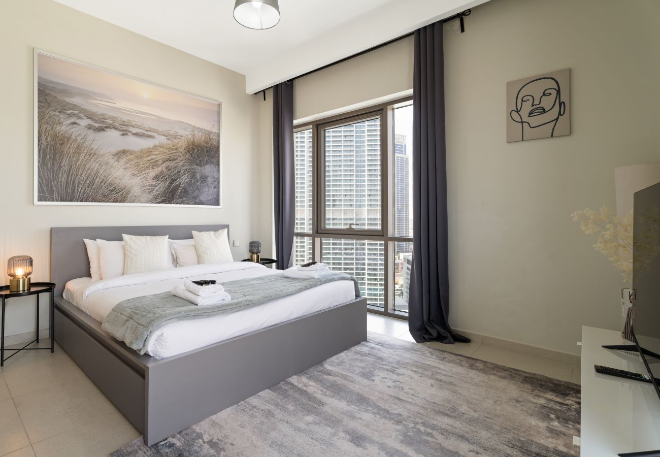 Apartment in Dubai - Pristine Luxury 2BDR W/ Sofa Cum Bed- Vida Creek