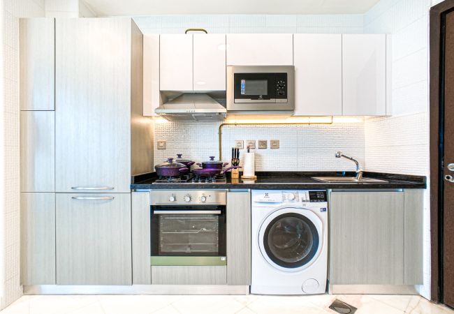 Apartment in Dubai - Chic Urban Escape 1BR|Sleeps 4| In Bayz-18 Apartment in Dubai - Chic Urban Escape 1BR|Sleeps 4| In Bayz-18