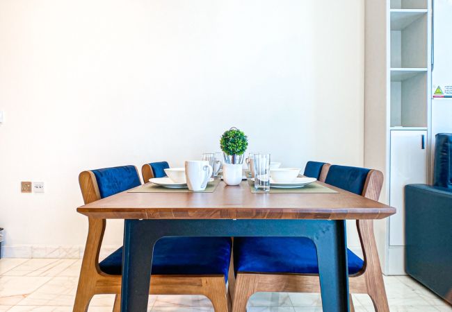 Apartment in Dubai - Chic Urban Escape 1BR|Sleeps 4| In Bayz-18 Apartment in Dubai - Chic Urban Escape 1BR|Sleeps 4| In Bayz-18