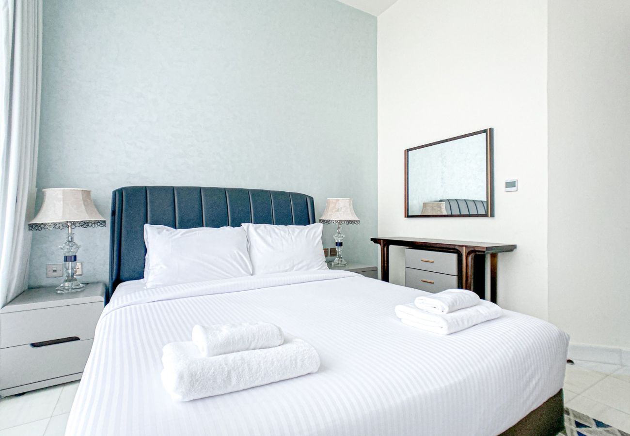 Apartment in Dubai - Chic Urban Escape 1BR in Bayz by Danube-18