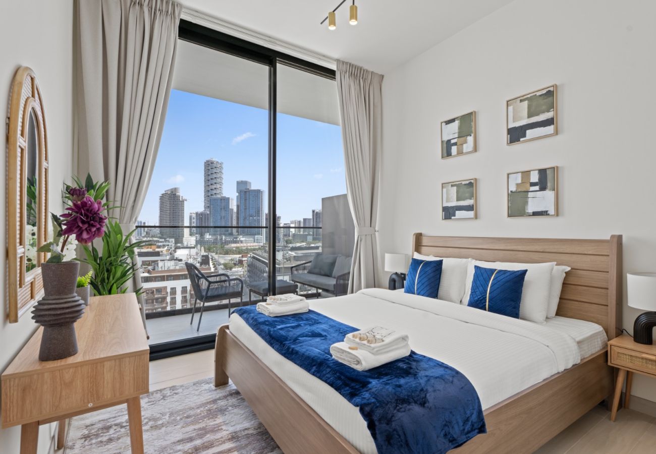 Apartment in Dubai - Aesthetic Elegance: 1 BDR in Binghatti Onyx
