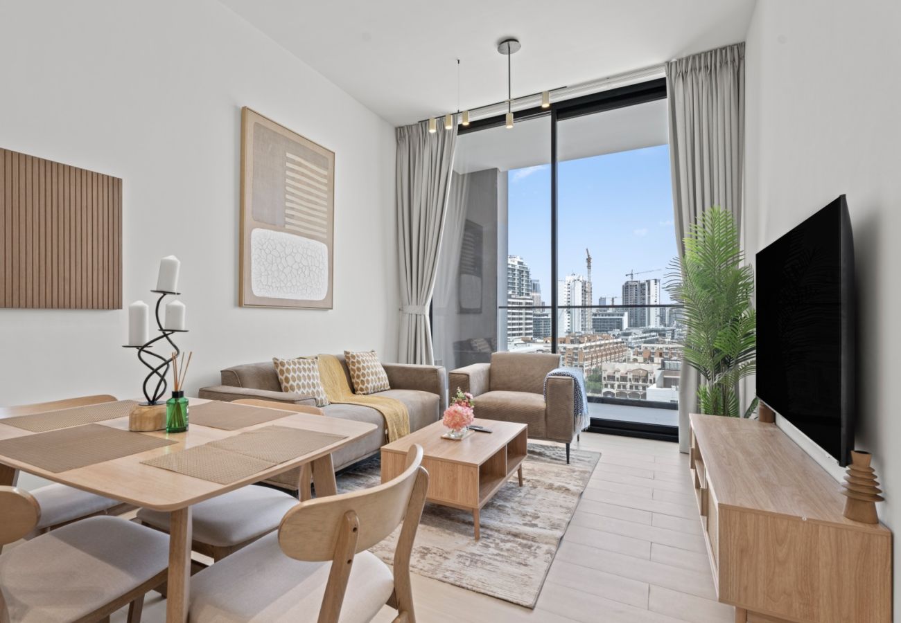 Apartment in Dubai - Aesthetic Elegance: 1 BDR in Binghatti Onyx