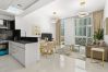 Apartment in Dubai - Luxury Prestige 1BR|Sleeps 4|-Damac Central Apartment in Dubai - Luxury Prestige 1BR|Sleeps 4|-Damac Central